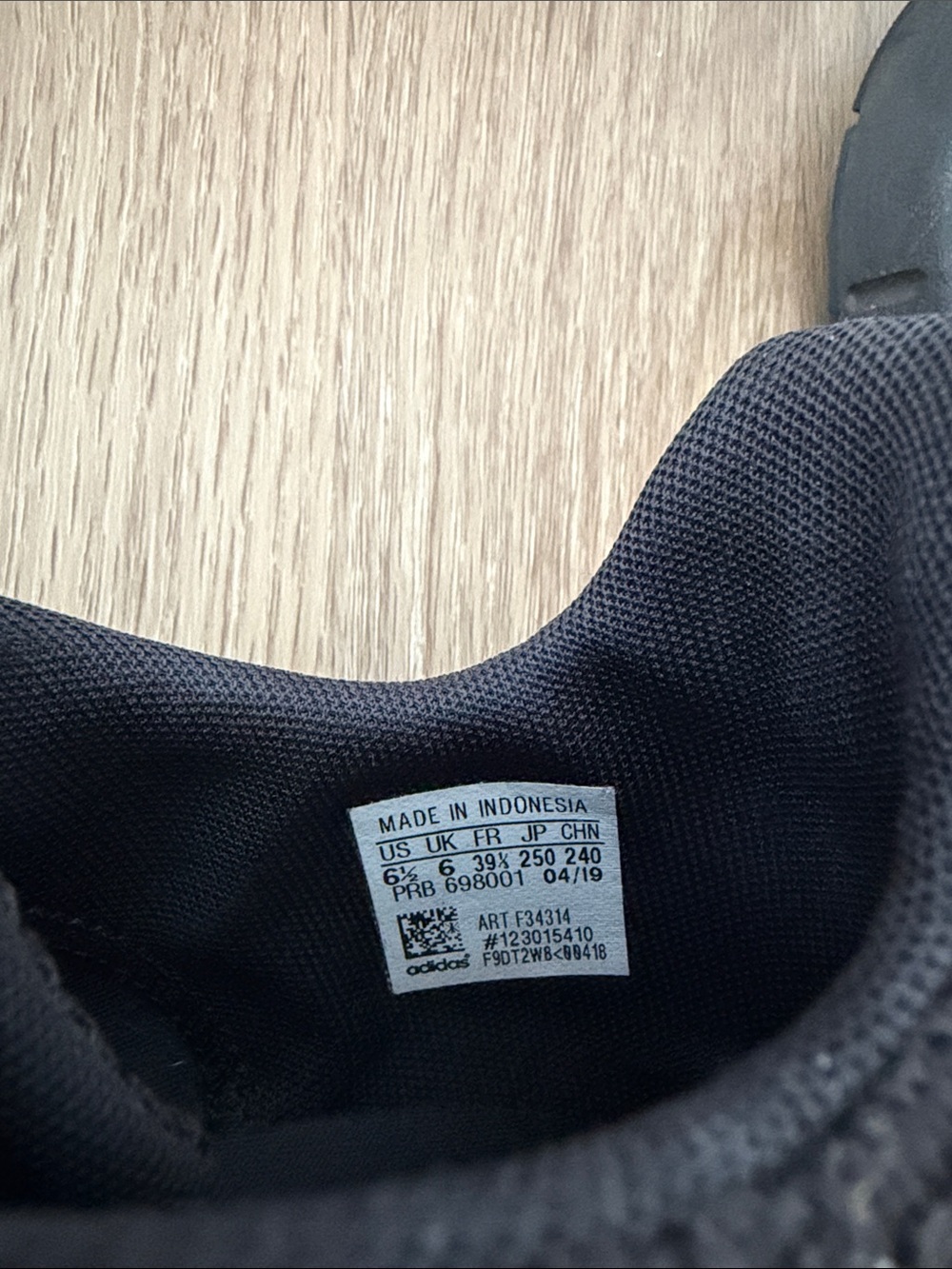 Adidas Black Swift Run Running Sneaker 1.0 - Picture 5 of 5